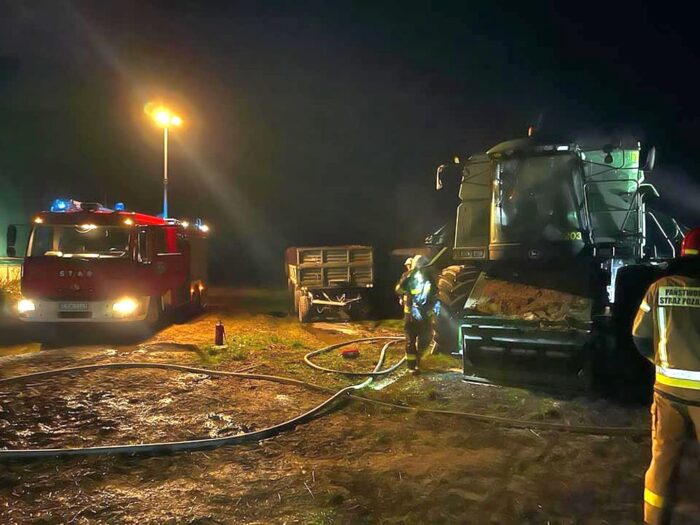pożar, kombajn, straż pożarna