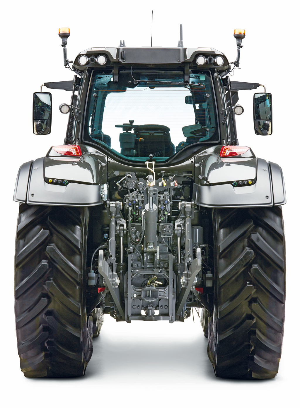 Ciągnik Valtra serii Q , Sebastian Karasiewicz, RPT, Rolniczy Przegląd Techniczny