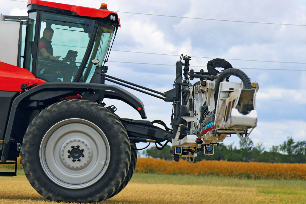 Kosiarki Kuhn z taśmami, kuhn, POM Augustów, Burchaty, Krzysztof  Nieroda