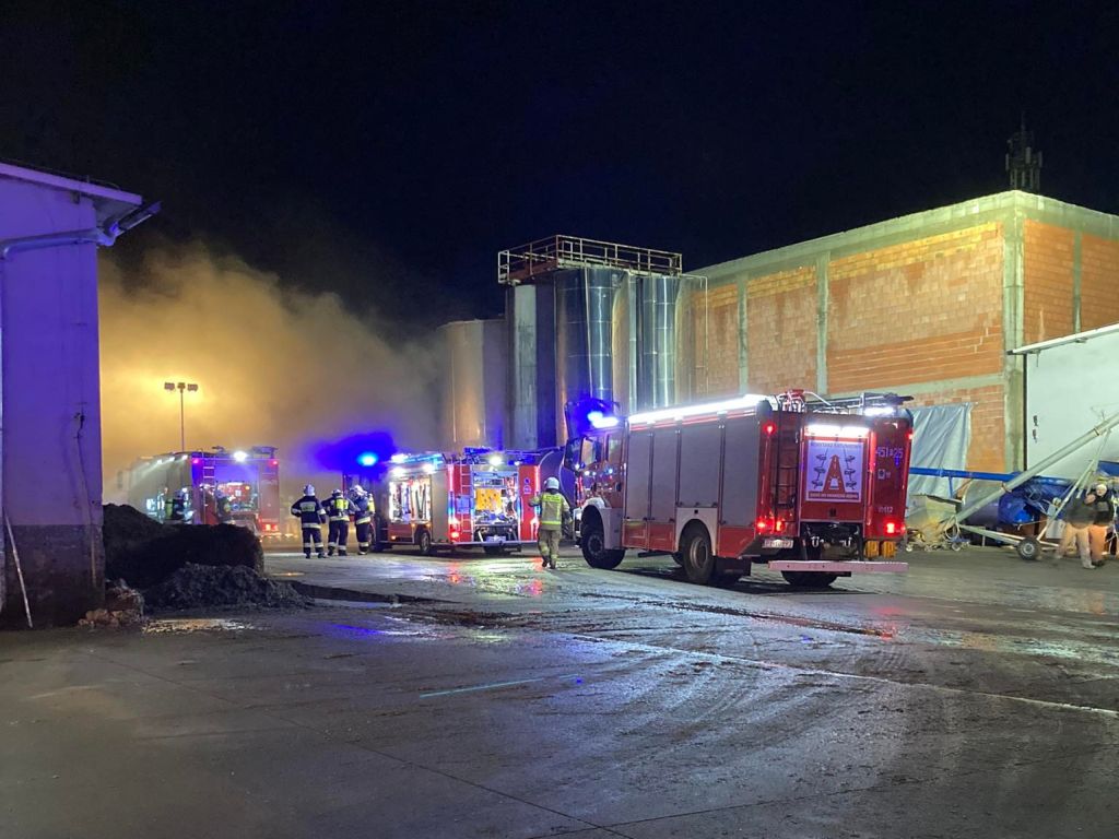 pożar, zakłady mięsne, golina