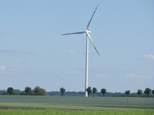 energia, prąd, OZE, ustawa, Sejm, posłowie, energetyka wiatrowa, samorządy