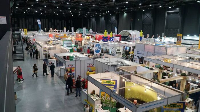 Targi Ferma, bydło mleczne, bydło mięsne, trzoda chlewna, drób, hodowcy zwierząt, hala BCTW w Bydgoszczy, DLG