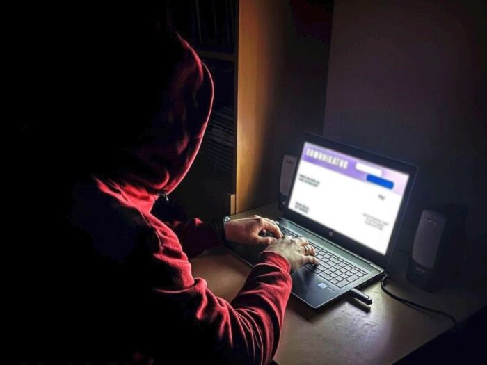 wirtualna ładowarka, gmina Chorzele, oszustwa w internecie, miniładowarka Bobcat