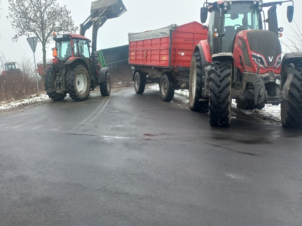 wypadek, przyczepa, rzepak