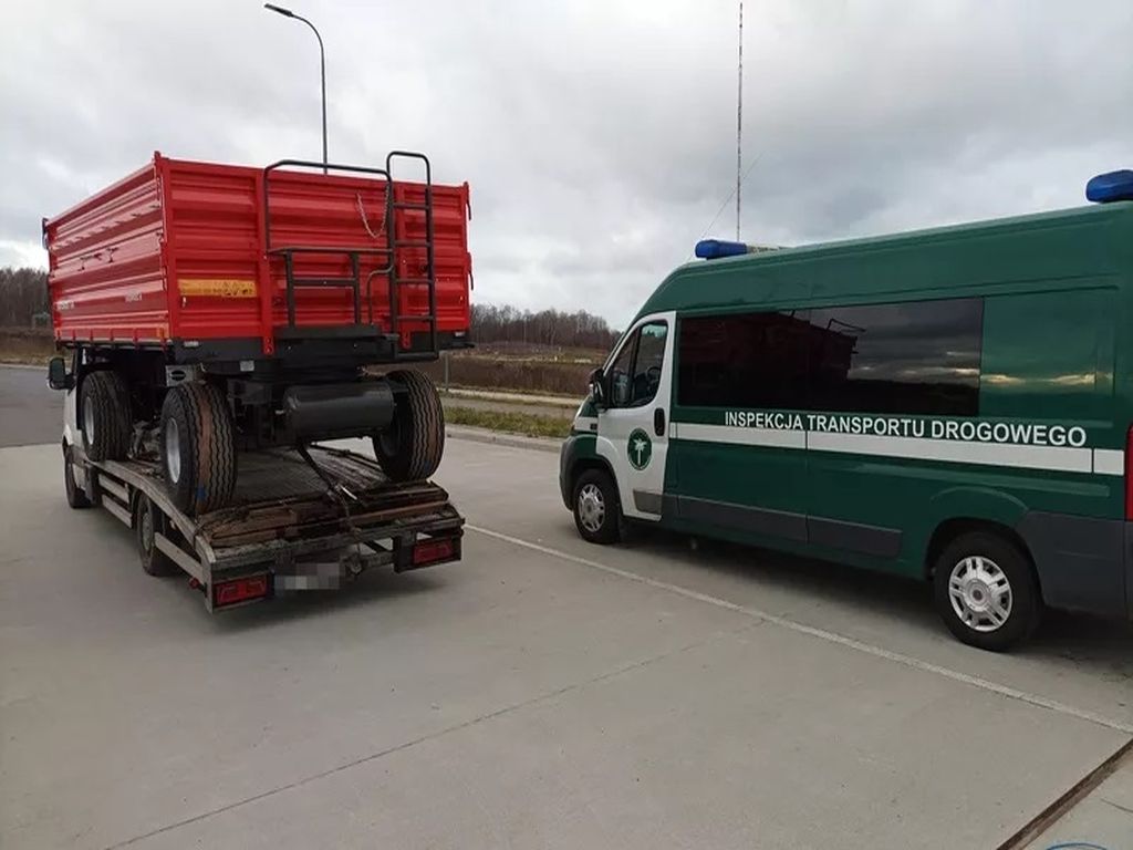 Transport przyczepy rolniczej, WITD Olsztyn, obwodnica Olsztyna