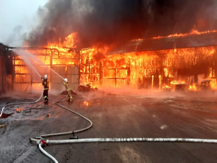 pożar w tartaku, Grodziec, powiat koniński, produkcja peletu