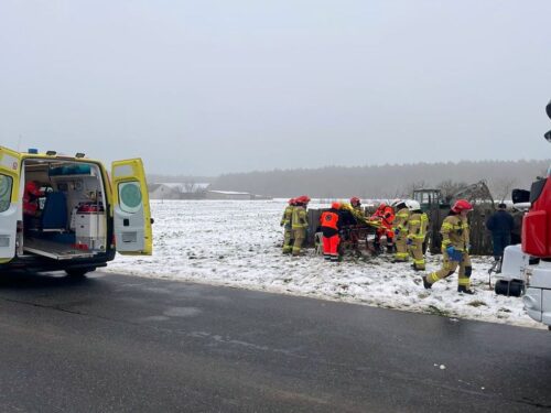 wypadki w gospodarstwach, maszyna wciągnęła nogę mężczyźnie, Myślniew, powiat ostrzeszowski, Noemi Biel