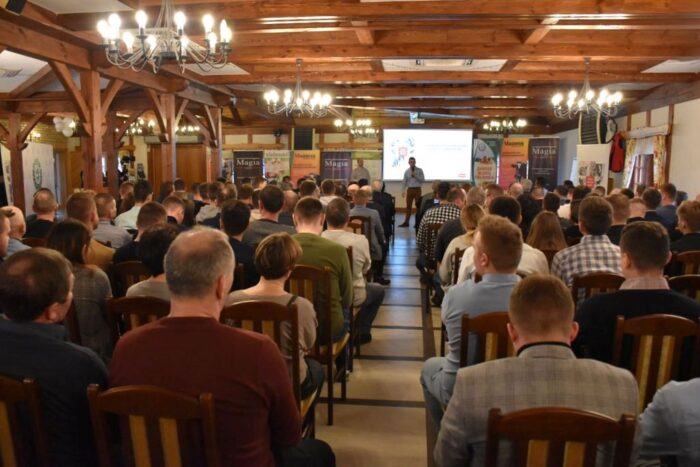 Lallemand, kiszonki z traw i lucerny, konferencja, hodowcy bydła mlecznego, PODR Szepietowo