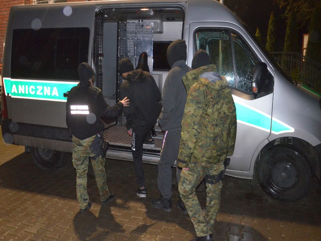 ubonia drobiu, Straż Graniczna, Ruda Śląska, nielegalne zatrudnienie cudzoziemców