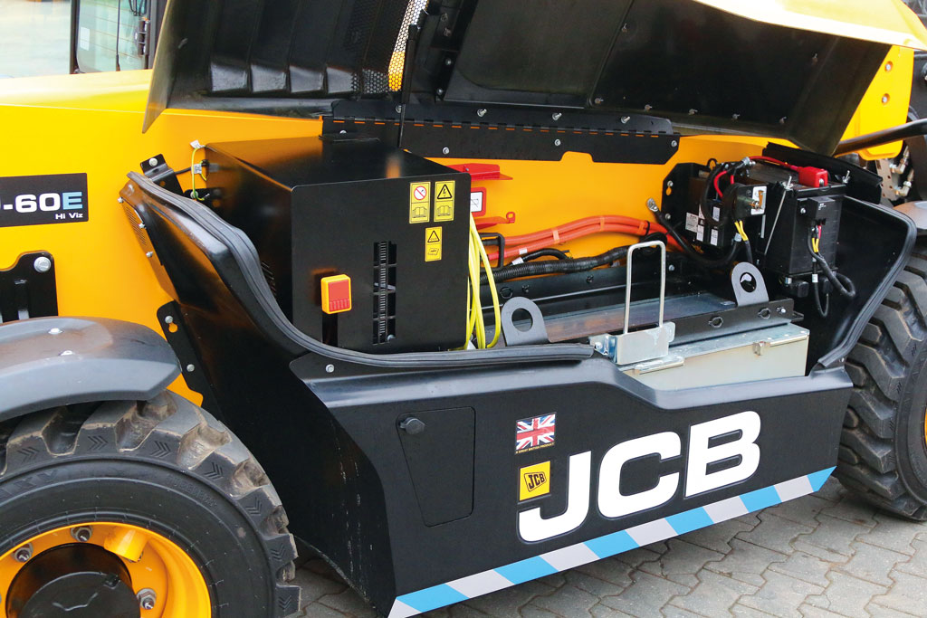 Ładowarka teleskopowa JCB serii Loadall, Kamil Omilian, RPT, Rolniczy Przegląd Techniczny