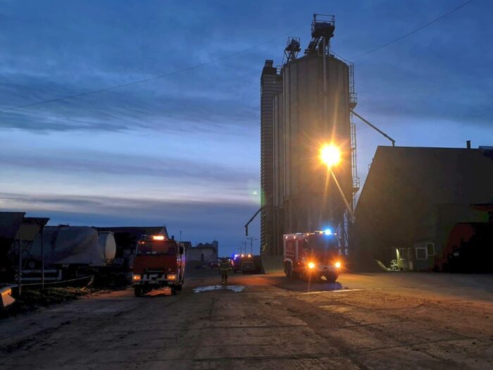 pożar w gospodarstwie, wdzięczny rolnik, kp psp bielsk, podlaski, podziękowanie, pożar chlewni