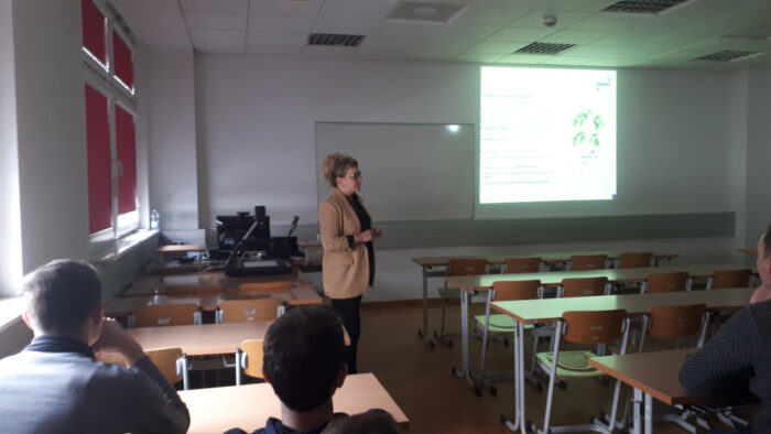 Małgorzata Wypych, WRiE, studenci, sala