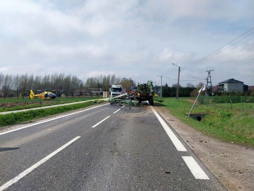 kpp opatów, wypadek ciągnik, zdarzenie drogowe, ranny kierowca