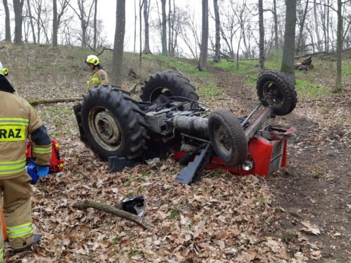 powiat gorzowski, śmierć traktorzysty, wywrócony ciągnik, wypadek ciągnika