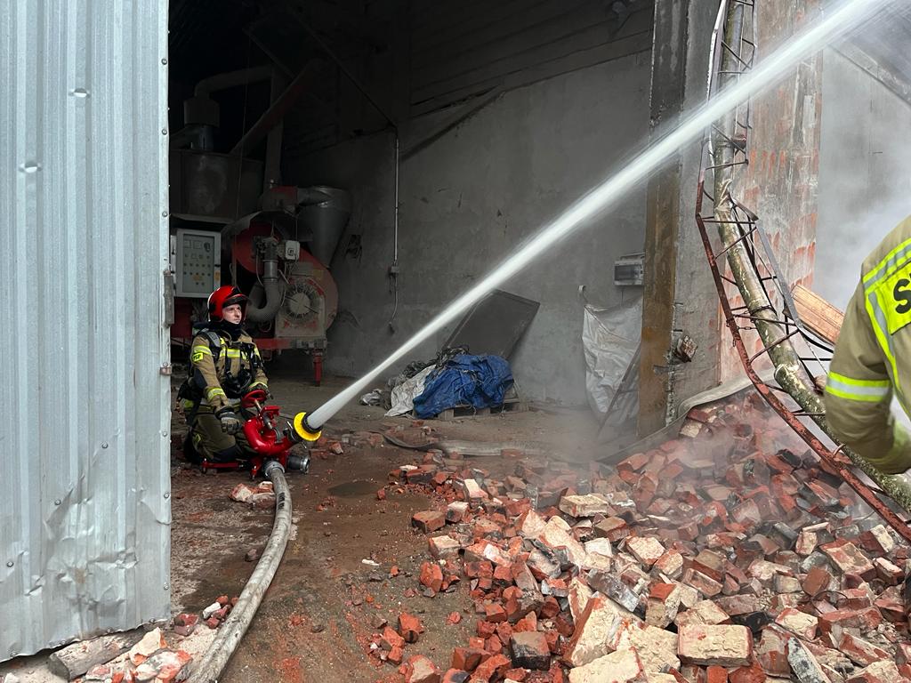 kp psp iława, pożar kurnika, hodowla drobiu, ferma drobiu