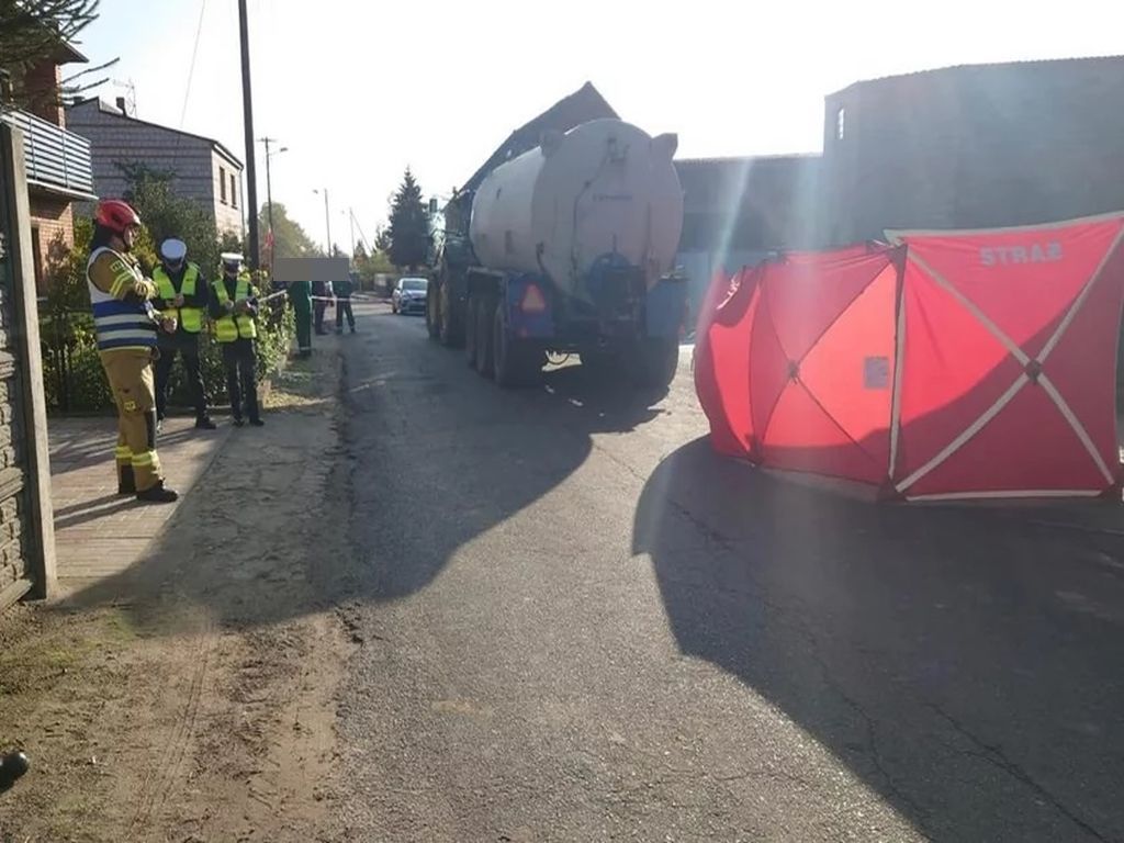 kpp gostyń, wypadek ciągnik, potrącenie pieszego, wypadek drogowy, akt oskarżenia, prokuratura gostyń