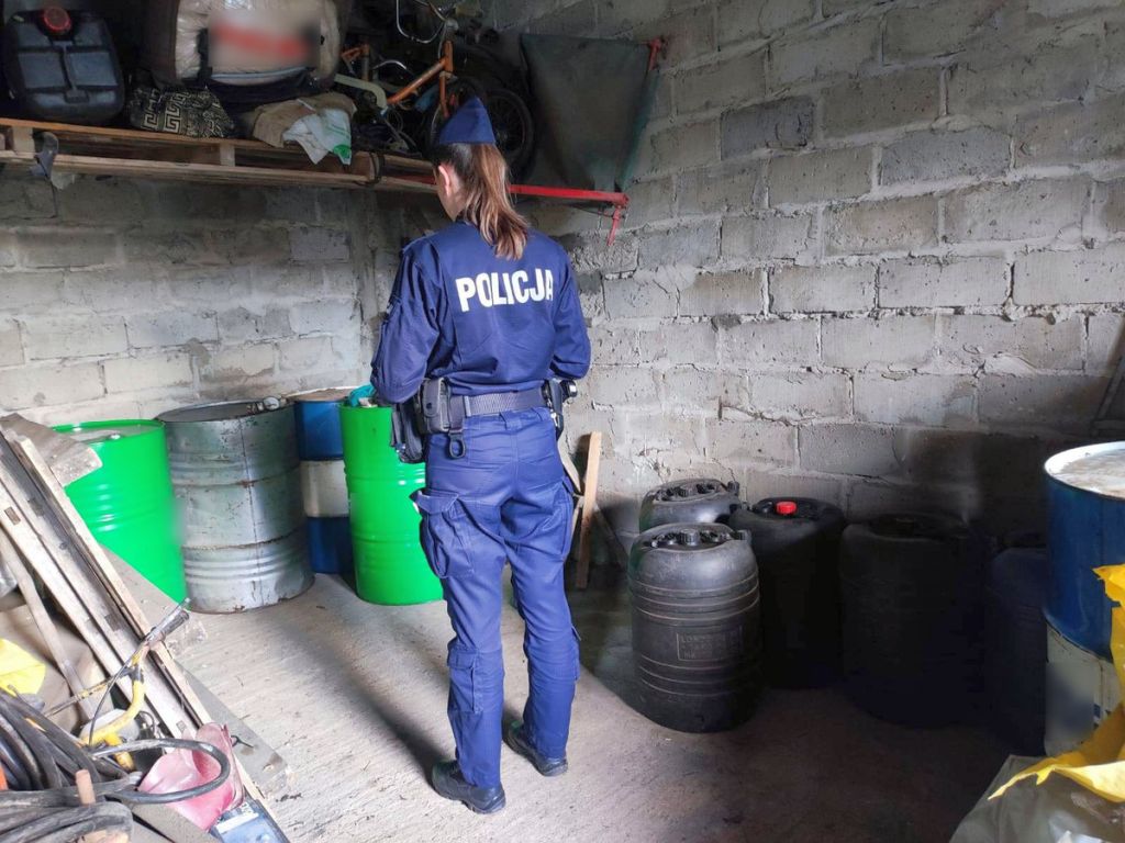 kmp piotrków, sulejów, paliwo, kradzież
