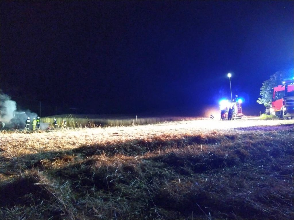 km psp grudziądz, pożar ciągnika, mulczer, pożar na polu