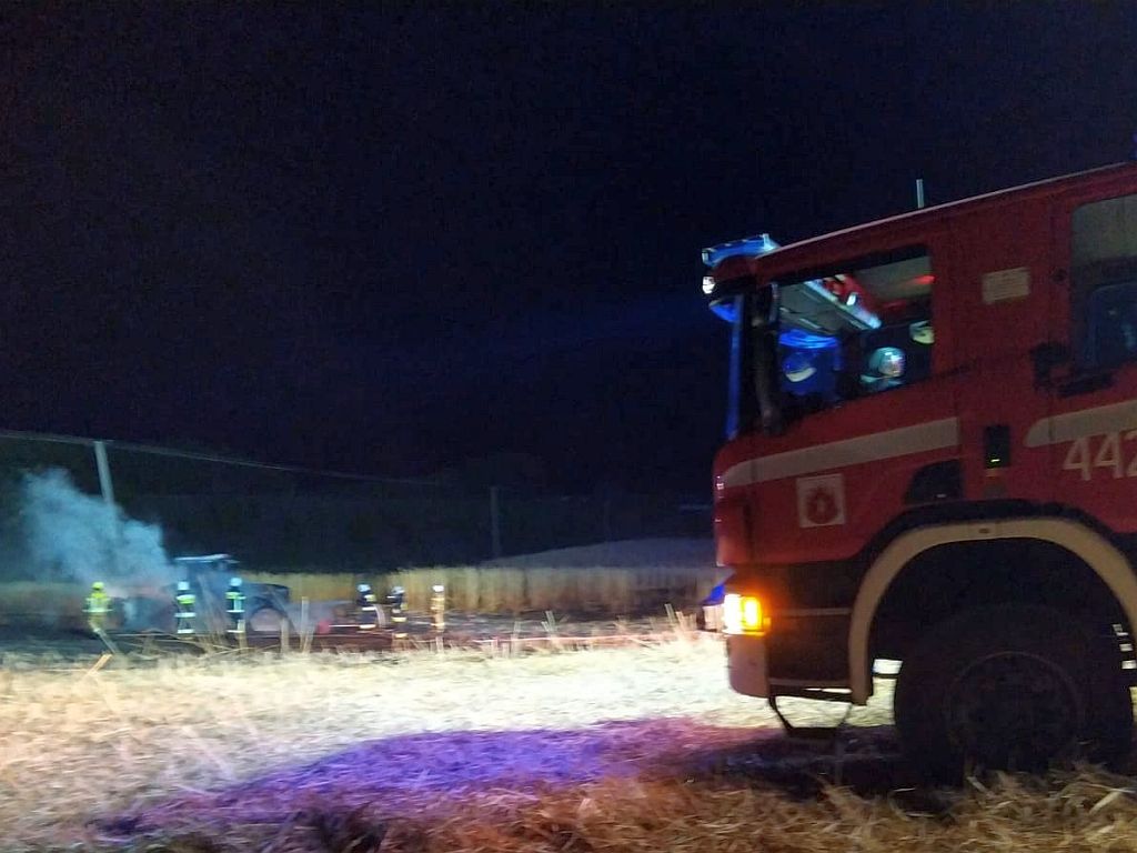km psp grudziądz, pożar ciągnika, mulczer, pożar na polu