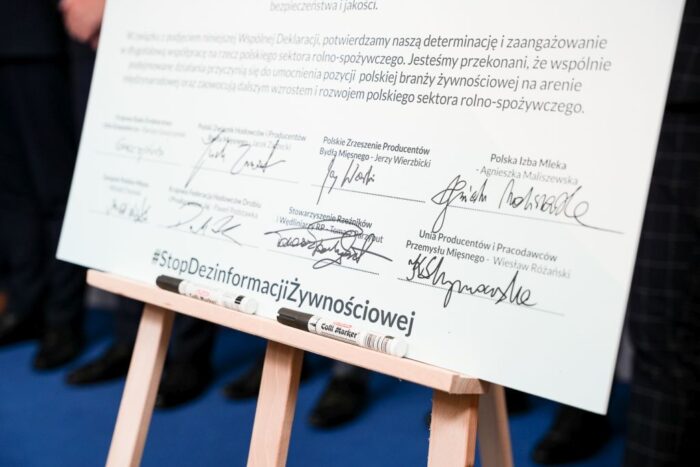 Jacek Zarzecki, stopdezinformacjiżywnościowej, obrońcy zwierząt, żywność pochodzenia zwierzęcego, KRD-IG, Robert Telus