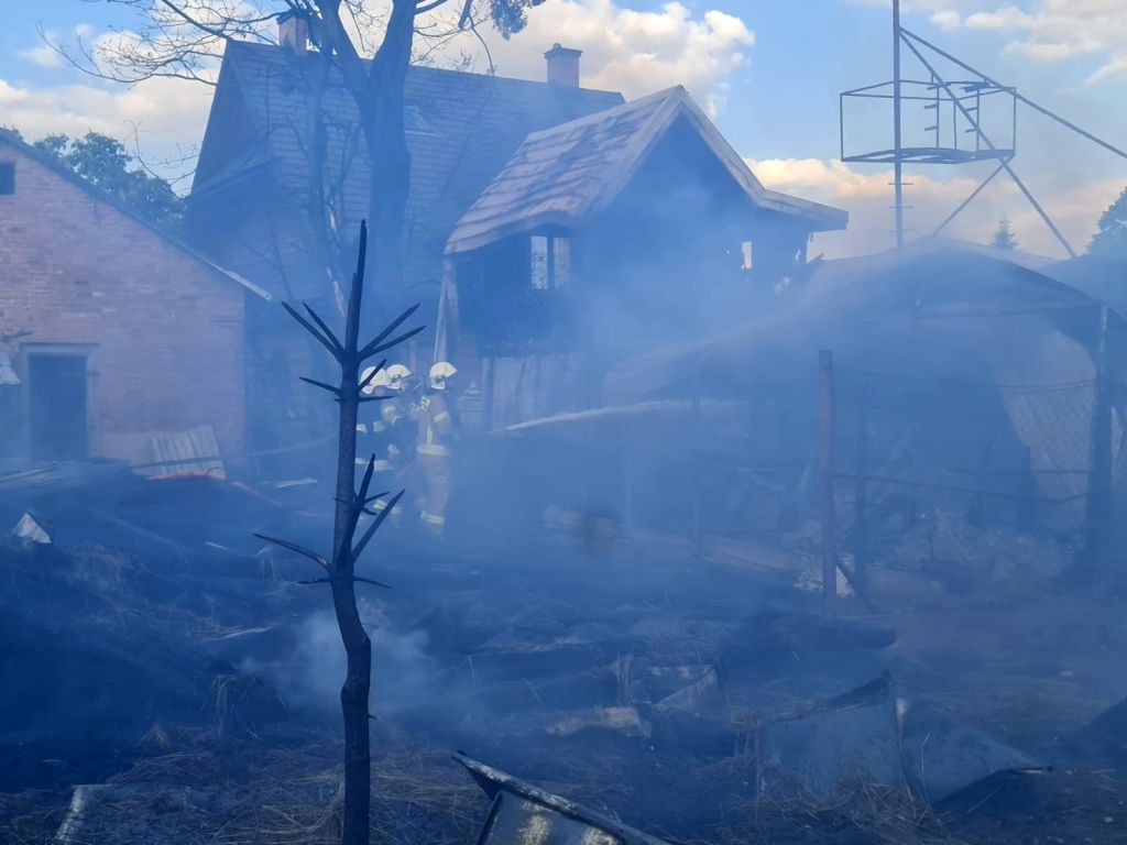 kp psp nowy dwór mazowiecki, pożar, gospodarstwa, stodoła