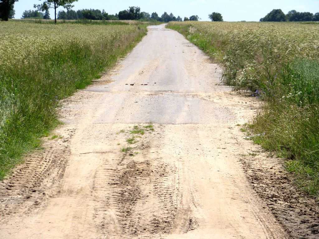 umwm, małopolskie, drogi do pól, zbiornik, droga