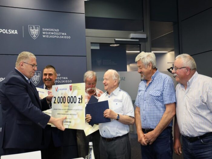 pszczoły węza pszczela, związek pszczelarski, samorząd wielkopolski, wsparcie