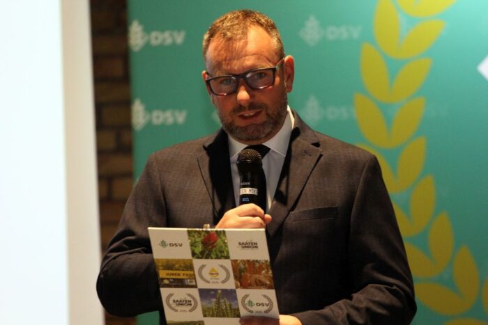 Saaten Union Polska, Rapool Polska, DSV Polska, rzepak, zboże, trawy, trawy pastewne, jubileusz, DSV, pasza dla bydła