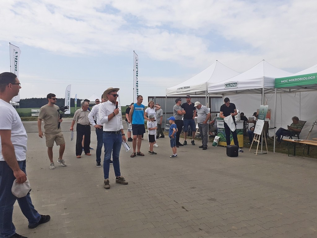 Skwierczyn Lacki, Ampol-Merol, warsztaty polowe