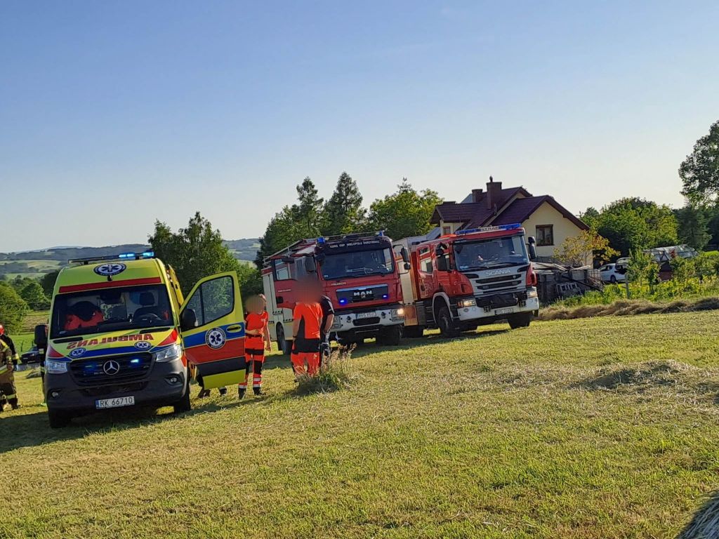 kpp ropczyce, wypadek, prace polowe, prasa rolnicza, lpr