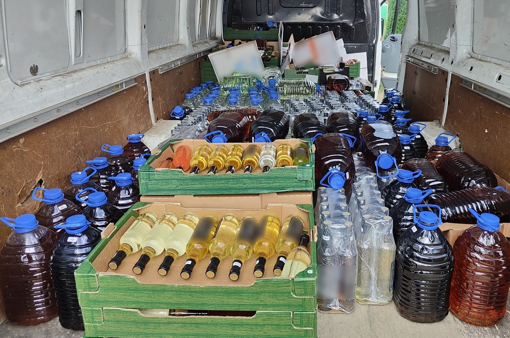 kas, podlasie, alkohol, nielegalny, bimber, rozlewnia