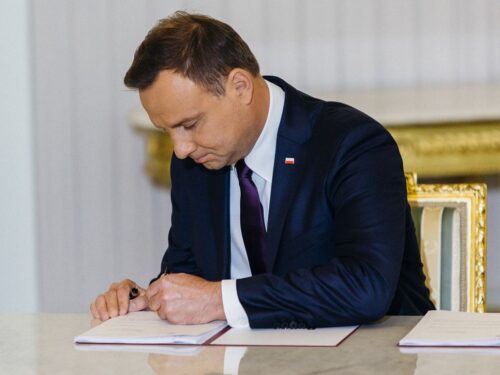 prezydent, duda, ustawa, fundusz ochrony rolnictwa, świadczenie, sołtys