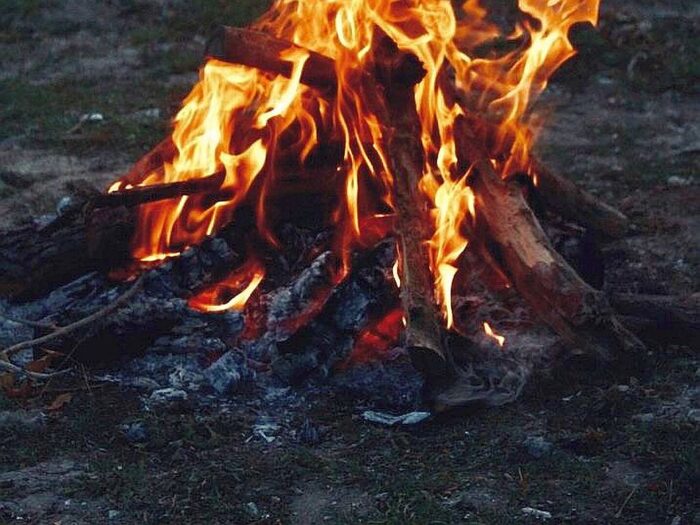 wielkopolska, ognisko, żar, poparzone dziecko