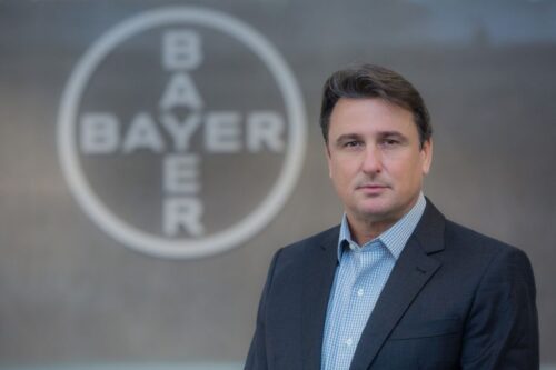 Bayer, Laércio Bortolini