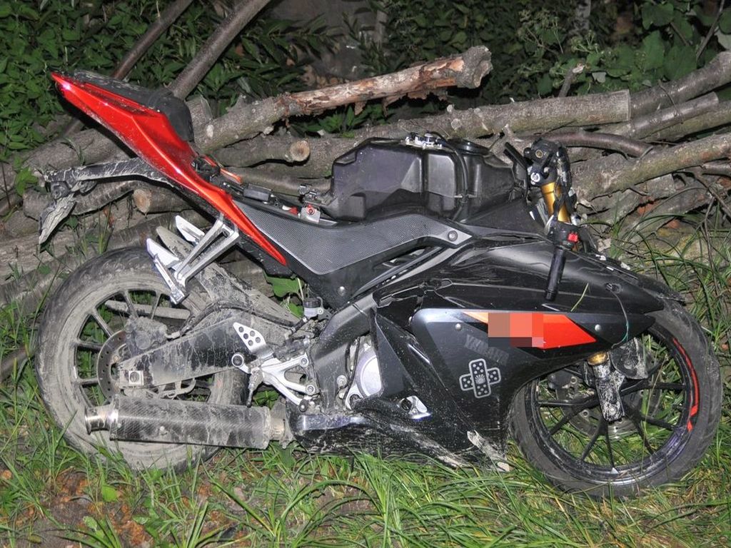 kpp biłgoraj, wypadek, zderzenie, motocyklista, przyczepa