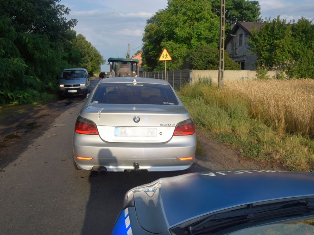 kpp łask, kolizja, zdarzenie drogowe, ciągnik, bmw, pijany traktorzysta