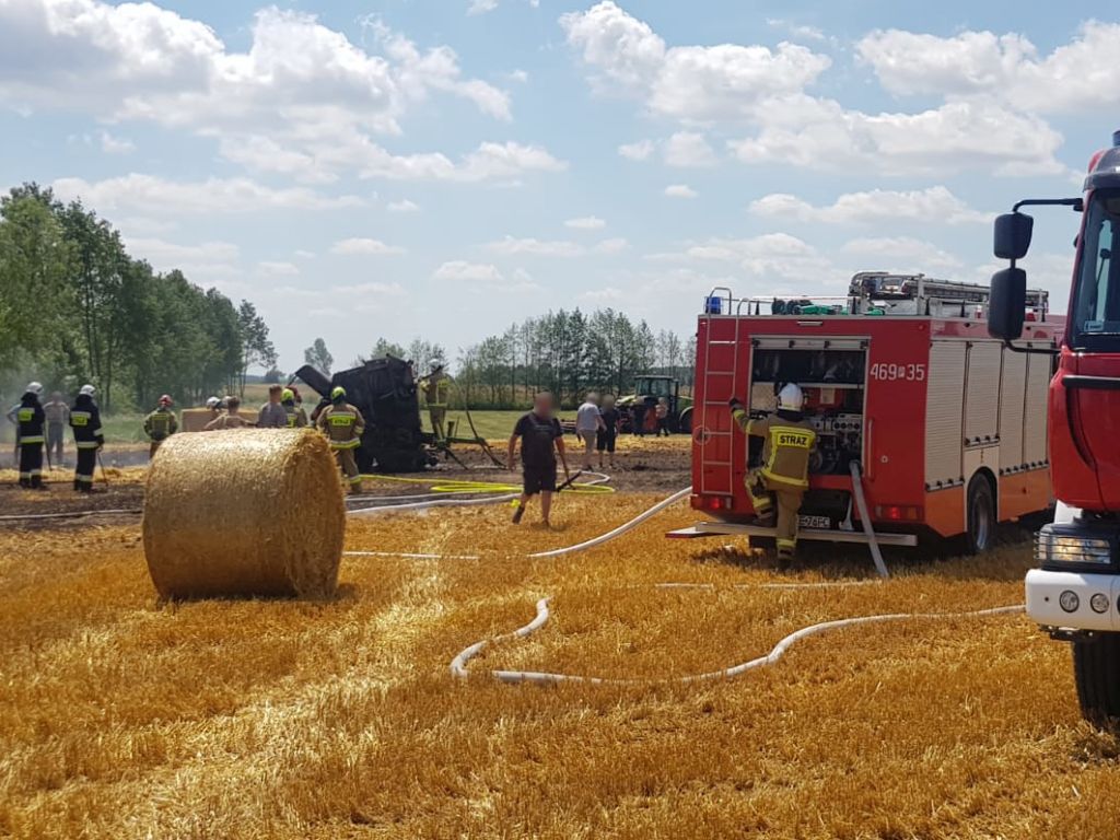 pożary, prasa rolnicza, belowanie, słoma, zboże, żniwa
