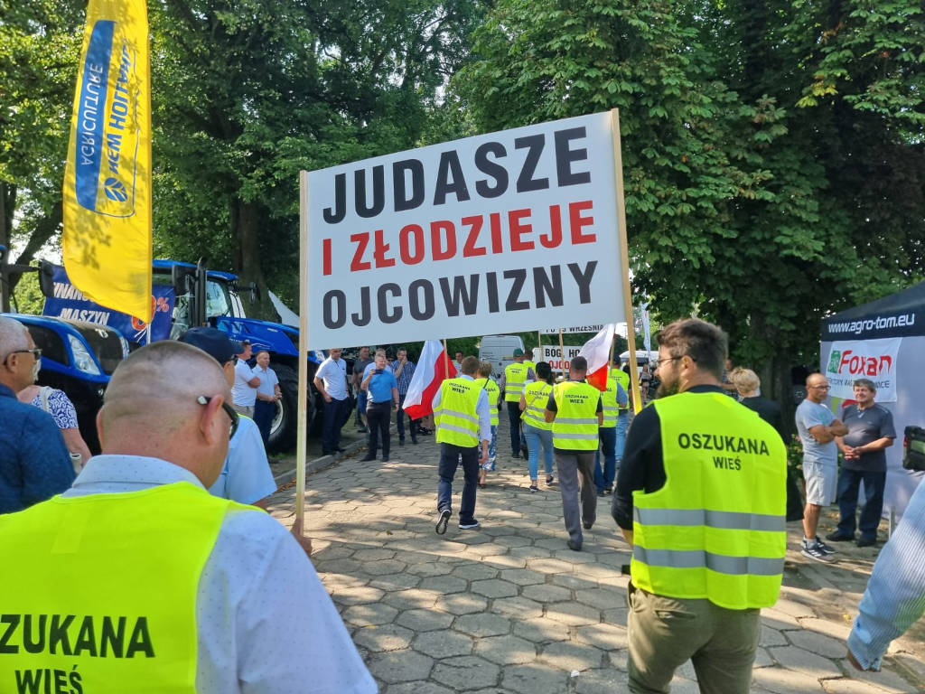Sitno, Oszukana Wieś, protest