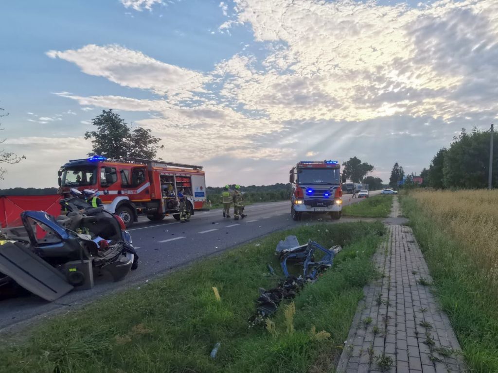 kmp siedlce, wypadek, zdarzenie, drogowe, kombajn, osobówka