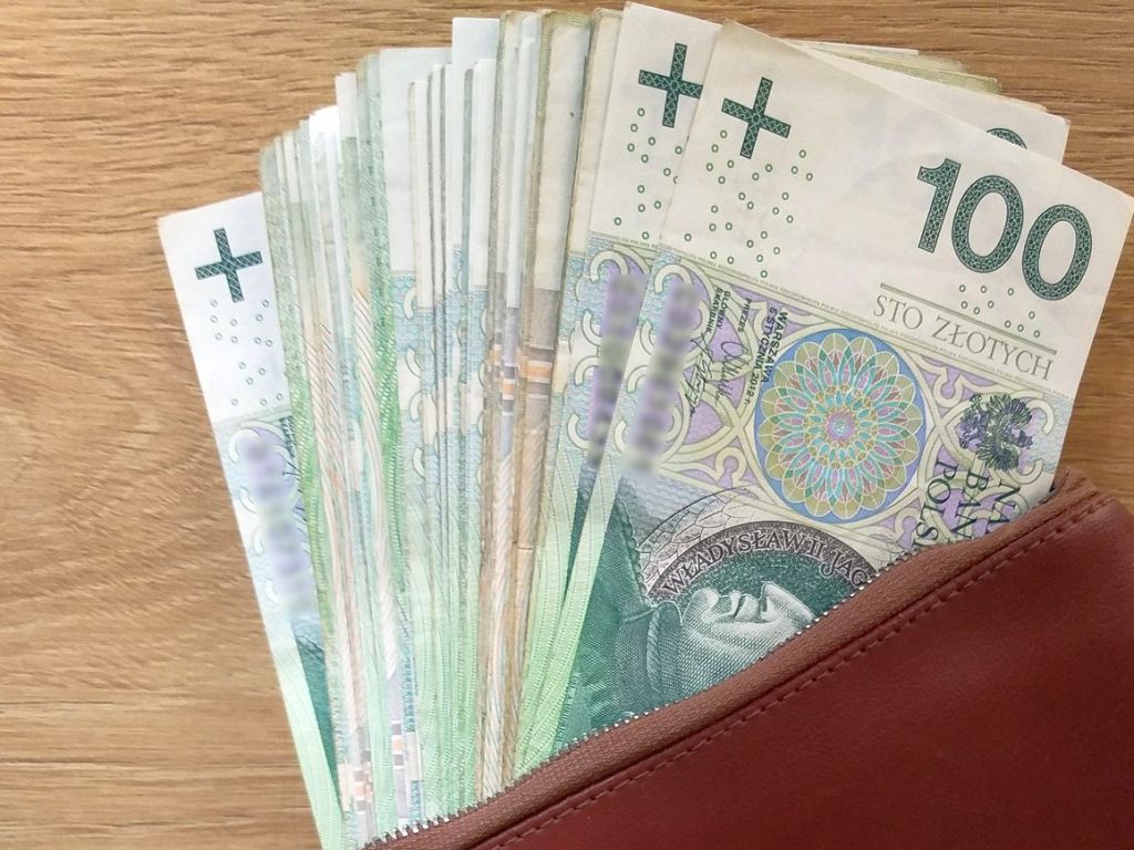 krus, kasa, emerytury, emerytury rolnicze, czternastka, świadczenie