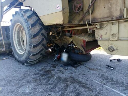 kpp maków mazowiecki, kp psp maków mazowiecki, wypadek, zdarzenie drogowe, wyprzedzanie, motocykl, kombajn