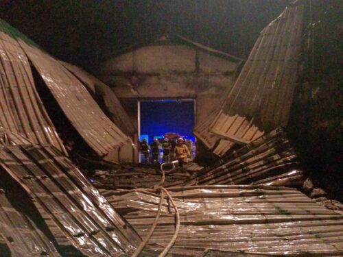 km psp zamość, pożar, hala, magazyn, maszyny rolnicze, ładowarka, ciągnik