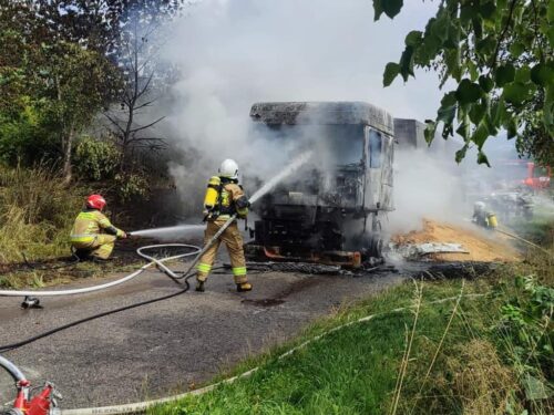 kp psp jawor, pożar, ciężarówka, transport, artykuły spożywcze, zboże, pszenica
