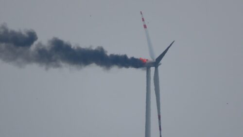 kętrzyn, pożar, wiatrak, turbina wiatrowa, turbina, oze