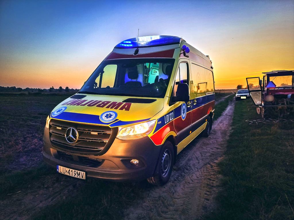 psp puławy, osp markuszów, pole, mężczyzna, śmierć, świadek