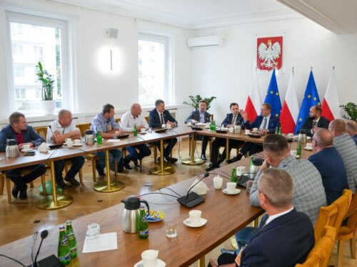 minister, telus, spotkanie, rolnicy, kukurydza, skup, ceny, nawozy, kredyty płynnościowe