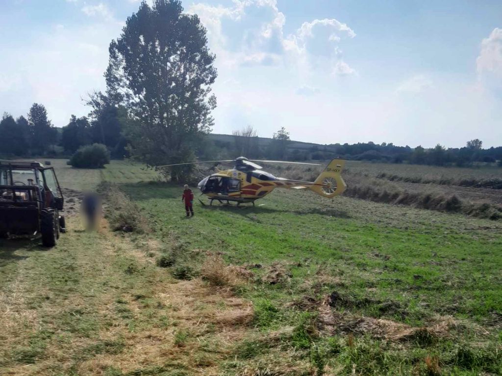 kpp krasnystaw, lpr, wypadek, prace polowe, prasa rolnicza, ranny rolnik