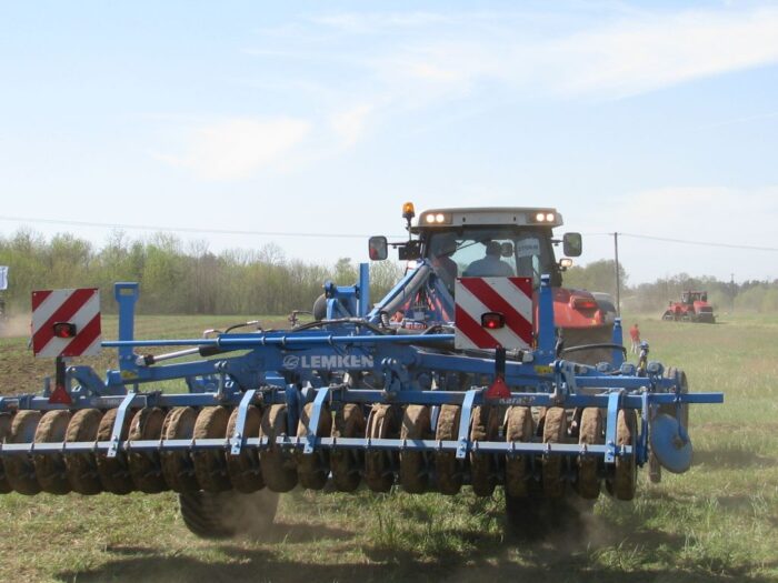 zadłużenie, długi, rolnicy, krd, spłata, zobowiązania