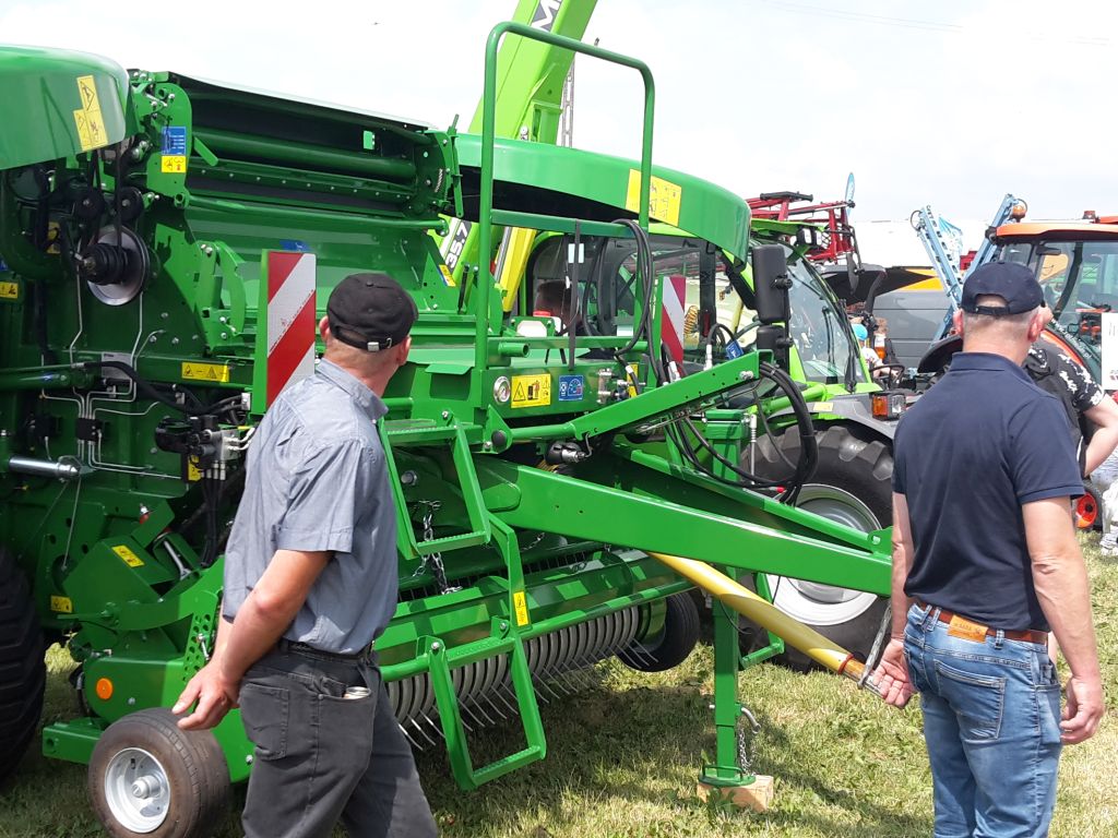 mrirw, resort rolnictwa, nabór, wnioski, premia, premia dla młodych rolników, młody rolnik