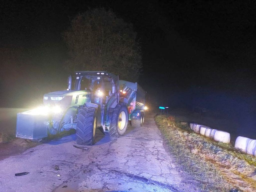 kpp chojnice, kolizja, zdarzenie drogowe, auto, ciągnik, zderzenie, pijany kierowca